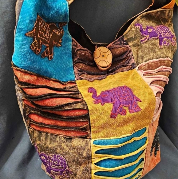 Meet the Posher💫Vintage, eclectic, bright pieces of clothing and accessories💫 - Picture 6 of 9